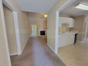 735 Allen's Landing Dr SE in Lawrenceville, GA - Building Photo - Building Photo