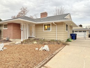 2168 E Atkin Ave in Salt Lake City, UT - Building Photo - Building Photo