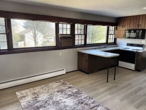 1045 S Pitt St in Carlisle, PA - Building Photo - Building Photo