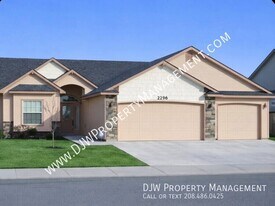 2296 E White Hawk St in Meridian, ID - Building Photo