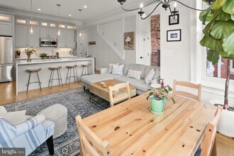 408 M St NW in Washington, DC - Building Photo - Building Photo