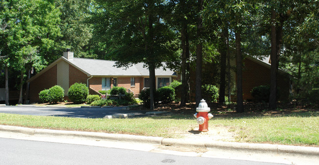 4900 Pebble Beach Dr in Raleigh, NC - Building Photo - Building Photo