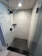 21223 Crane Ct in St. Clair Shores, MI - Building Photo - Building Photo