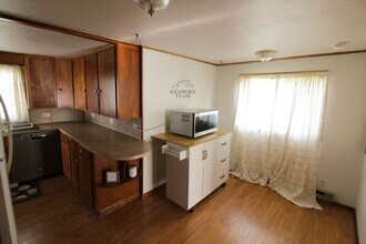706 Davenport St in Richland, WA - Building Photo - Building Photo