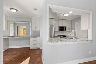 8522 Scenic Green Dr in Houston, TX - Building Photo - Building Photo