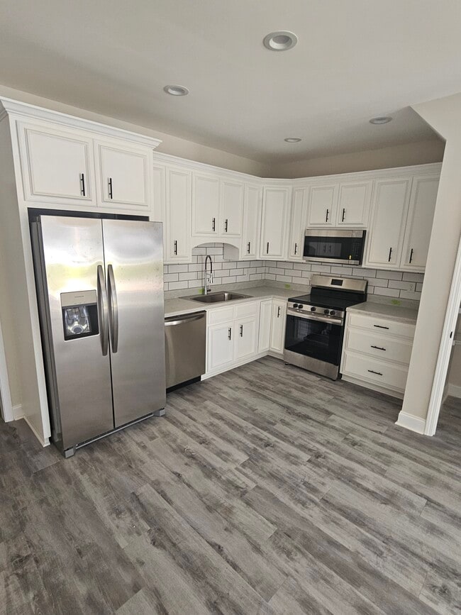 110 Acacia Ct, Unit A in Leesburg, GA - Foto de edificio - Building Photo