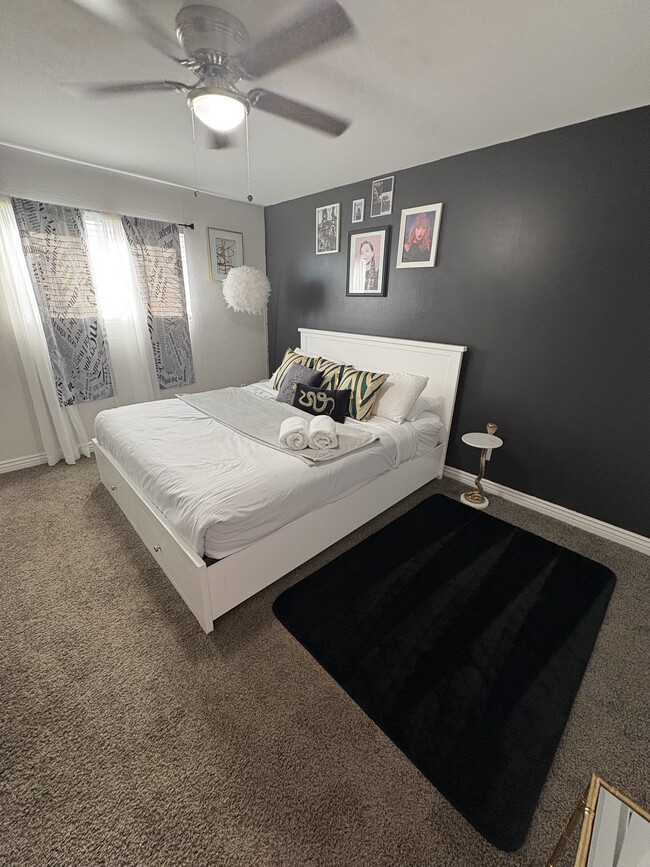 property at 3516 S La Corta Dr