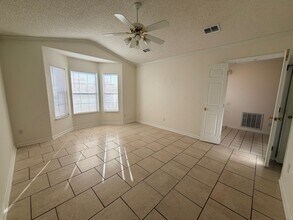 1624 Berry Hill Ct in Tallahassee, FL - Building Photo - Building Photo