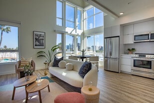 Sawyer in Los Angeles, CA - Building Photo