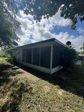 5956 Bahama Ct in West Palm Beach, FL - Building Photo - Building Photo