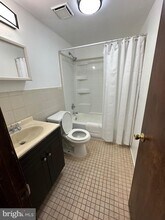 1621 Olive St in Philadelphia, PA - Building Photo - Building Photo