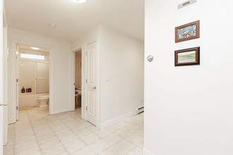 10 Buffalo Ln in York, ME - Building Photo - Building Photo