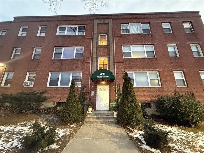 493 Arborway, Unit #1