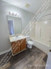 37 Coats Cir in Benson, NC - Building Photo - Building Photo
