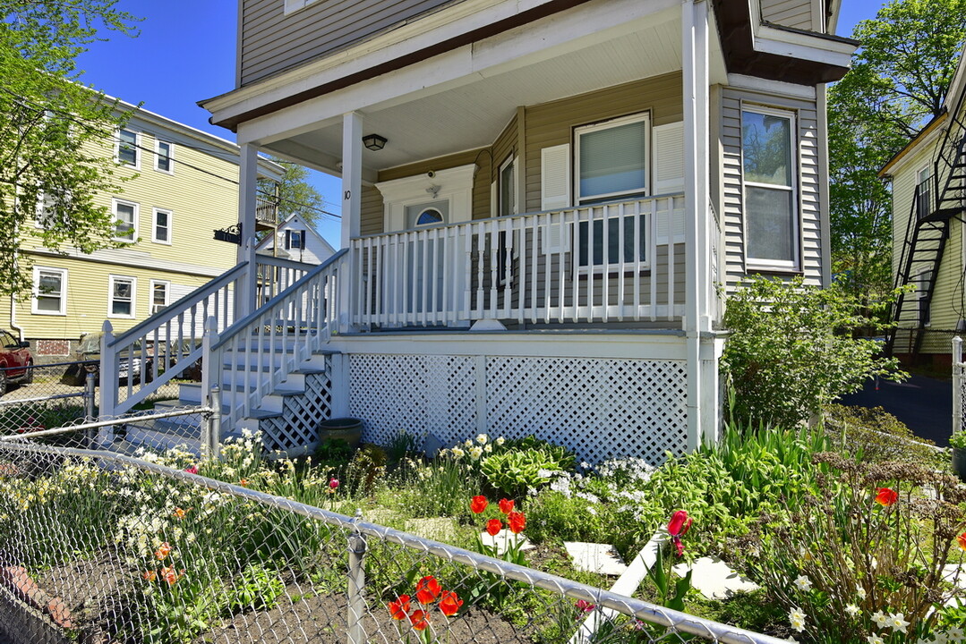 10 Richfield St, Unit 1 in Boston, MA - Building Photo