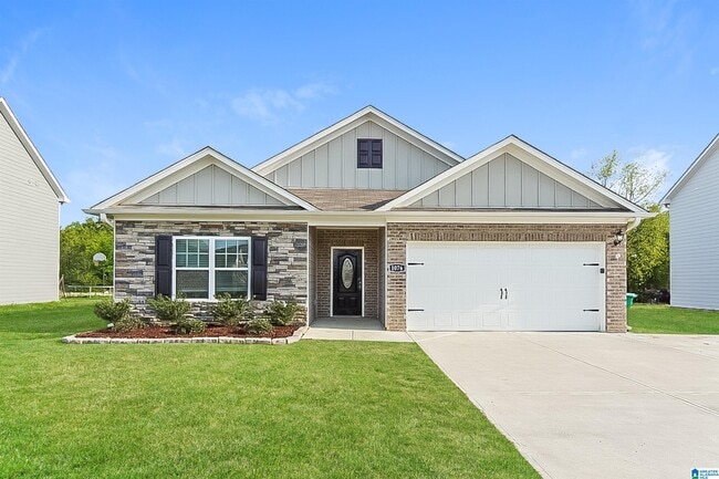 property at 1076 Pilgrim Ln