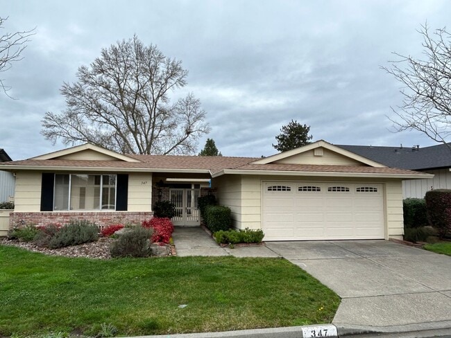 property at 347 Golf Ct