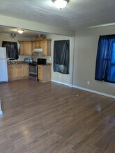 5542 Independence Ave in Klamath Falls, OR - Building Photo - Building Photo