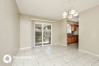 707 Laurel Way in Casselberry, FL - Building Photo - Building Photo