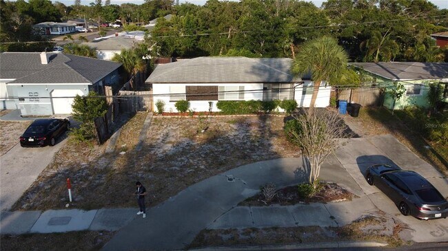 5014 Dr. M.L.K. Jr St S in St. Petersburg, FL - Building Photo - Building Photo