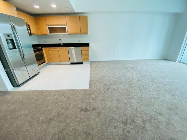 property at 951 Brickell Ave