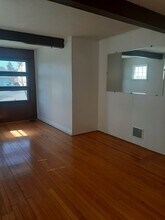 517-1 Stafford Ave, Unit Stafford Ave 1st Flr in Syracuse, NY - Building Photo - Building Photo