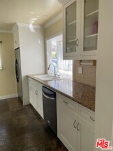 2525 Plata St in Los Angeles, CA - Building Photo - Building Photo