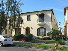 435 N Stanley Ave in Los Angeles, CA - Building Photo