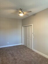 116 Waverly Ave in Patchogue, NY - Foto de edificio - Building Photo