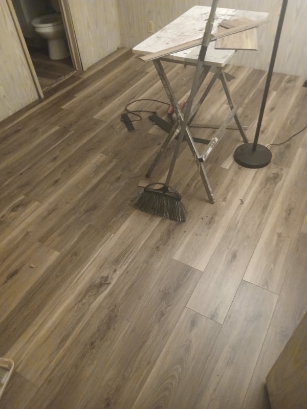 property at 8701 Mesa Rd