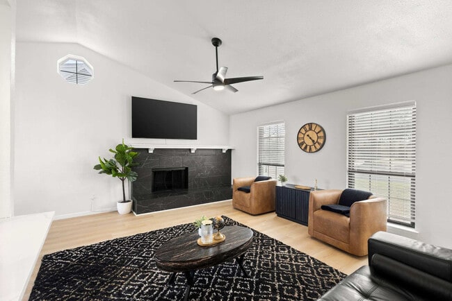 4629 Amherst Ln, Unit SI ID1502184P in Grand Prairie, TX - Building Photo - Building Photo