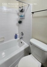 959 W Armitage Ave in Chicago, IL - Building Photo - Building Photo