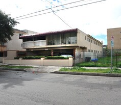 5233 Riverton Ave Apartments