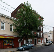 302-304 N 3rd St in Harrison, NJ - Building Photo - Building Photo