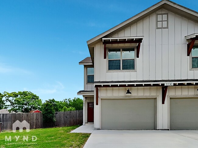 property at 2230 Sandlewood Cv