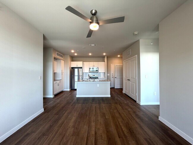 1700 Daleside Ln in Austin, TX - Building Photo - Building Photo