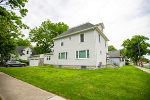 150 Mount Read Blvd, Unit Lower in Rochester, NY - Building Photo