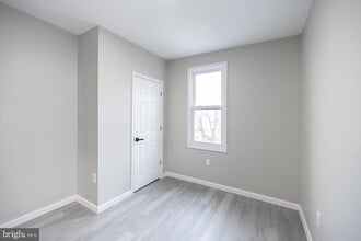 2265 E Clearfield St in Philadelphia, PA - Building Photo - Building Photo