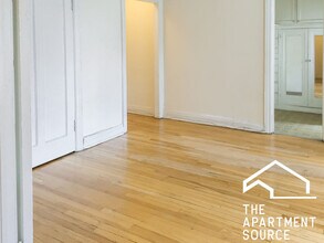 540 W Briar Pl in Chicago, IL - Building Photo - Building Photo