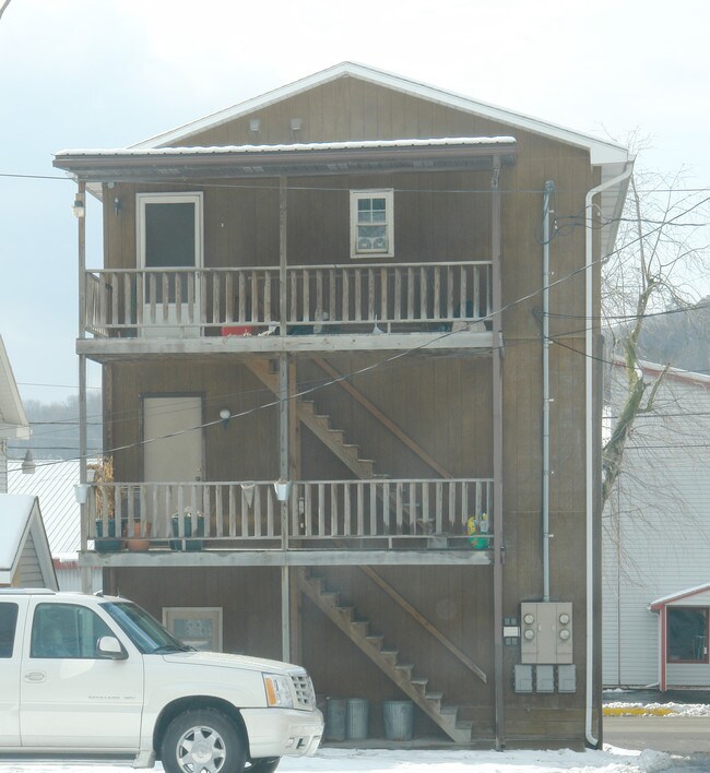 319 N Water St in Bellefonte, PA - Building Photo - Building Photo