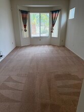 2110 Poppywood Ave in Henderson, NV - Building Photo - Building Photo