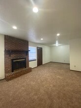 1404 W Coronado Dr in Pampa, TX - Building Photo - Building Photo