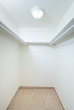 444 Kuamoo St in Honolulu, HI - Foto de edificio - Building Photo
