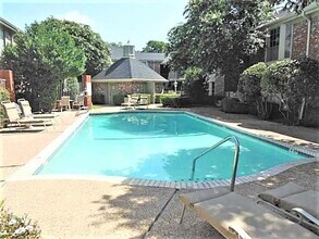 7920 Rockwood Ln in Austin, TX - Building Photo - Building Photo