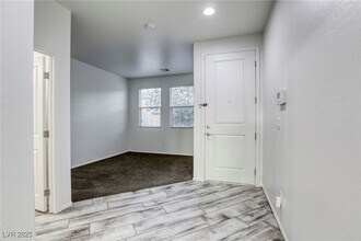 5737 Fleming St in North Las Vegas, NV - Building Photo - Building Photo