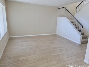 1803 Plum Ct in Henderson, NV - Building Photo - Building Photo