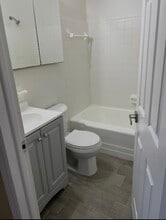 1607 Hampshire Pl in Decatur, GA - Foto de edificio - Building Photo