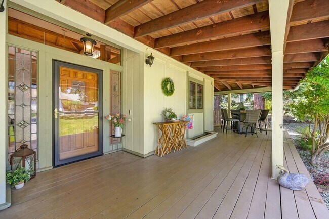 15006 Venado Dr in Rancho Murieta, CA - Building Photo - Building Photo