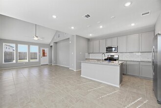 218 Twilight Mdw Wy in Richmond, TX - Building Photo - Building Photo