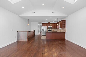 244 Cambridge Ave in Jersey City, NJ - Building Photo - Building Photo
